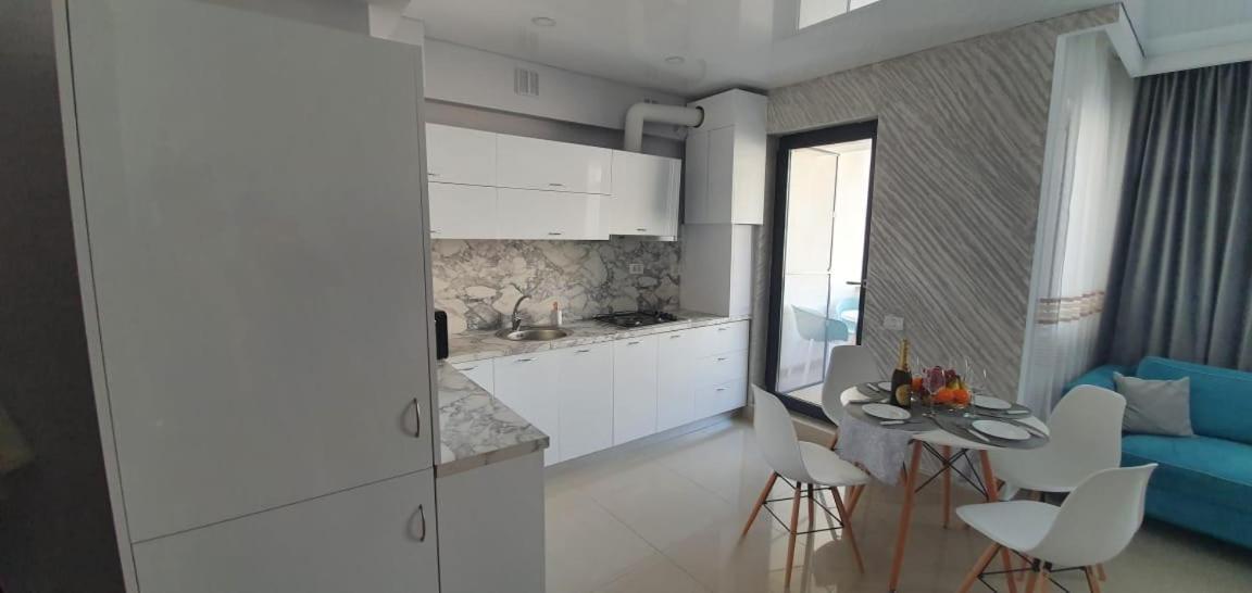 Năvodari Mamaia Nord Seaside Apartment מראה חיצוני תמונה